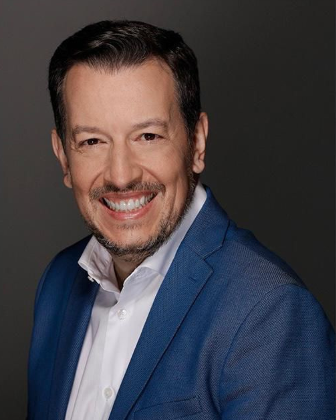 Dr. Regis Murilo Siqueira
